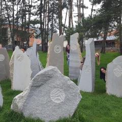 tekmovalci