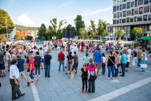 66087381_2273429359441173_3256887646315610112_n