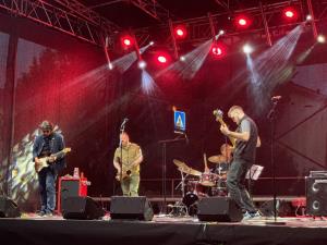 -6850059878238245080