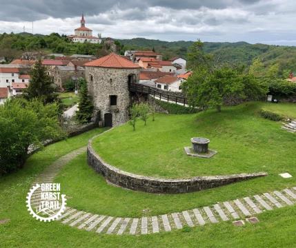 l_371057green_karst_trail_bike_slovenia_08