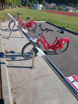 IMG-01b42bc8779e85473f43b0193f03ac97-V