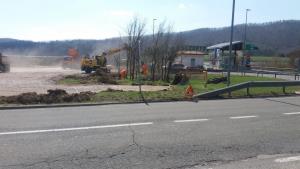 Parkirišče ob avtocestnem izvozu v Razdrtem