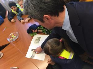 Otroci na obisku pri županu