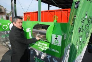 Postavitev uličnih zbiralnikov