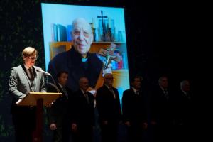 Slovo od Monsignorja