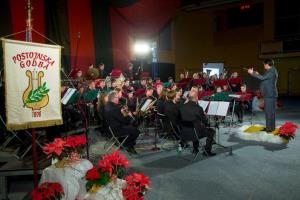 Božično-novoletni koncert postojnske godbe