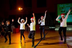 V plesnih ritmih proti novemu letu