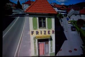 Zelena vogalna hiša tudi na filmskem platnu