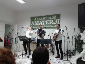 Z Amaterji v praznične dni