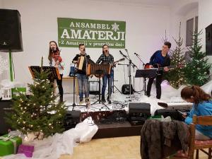 Z Amaterji v praznične dni