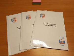 Postojna za en dan predala vodenje otrokom