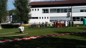 Stara gasilska brizgalna v odlični formi