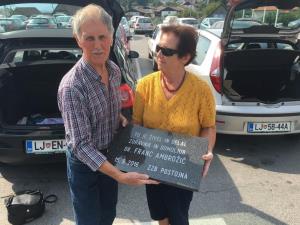 Odkritje spominske plošče v spomin na dr. Franca Ambrožiča