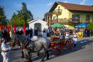 Pestra obletnica v Hruševju