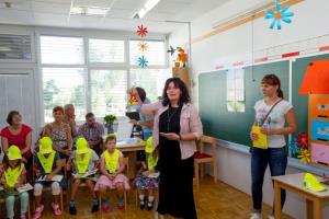 Fotoutrinki s sprejema v Osnovni šoli Prestranek