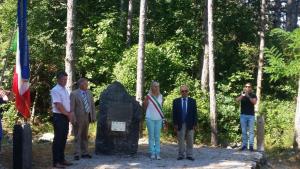 Župan odkril spominsko ploščo v parku Prve svetovne vojne v italijanski občini Tržič