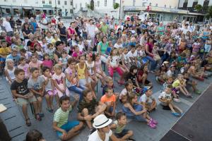 Na Kulturnem utripu še zadnja predstava za otroke »Čirule, Čarule in Puf«