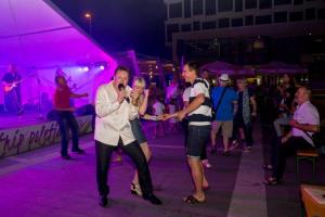 Pravi rock’n’roll z repertoarjem Elvisa Presleya na Kulturnem utripu v Postojni