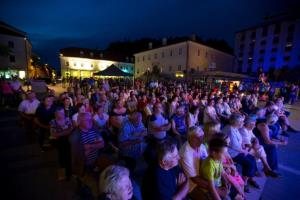Ansambel Akordi ogrel publiko na Kulturnem utripu