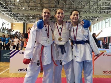 received_311082574876831