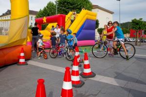 1. Jakobovo srečanje je uspelo v popolnosti