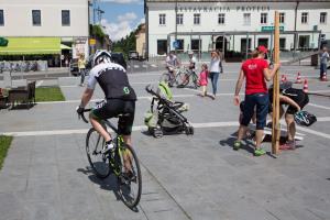 1. Jakobovo srečanje je uspelo v popolnosti