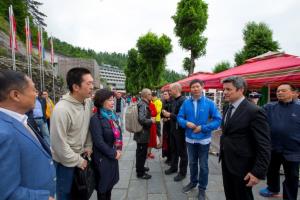 Postojno obiskala visoka kitajska delegacija