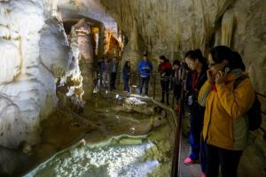 Postojno obiskala visoka kitajska delegacija