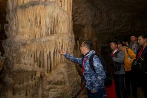 Postojno obiskala visoka kitajska delegacija