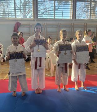 421098221_846093463986321_2277387945310062285_n