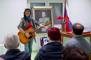 Večer partizanskih pesmi