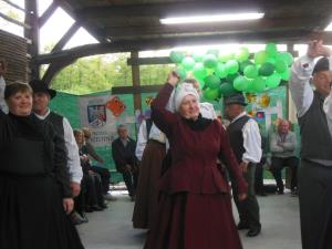 Ljubezen – rdeča nit dogajanja na drugem četrtkovem večeru pod kozolcem