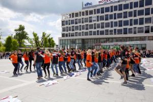 Generacija postojnskih maturantov odplesala v »zrela leta«