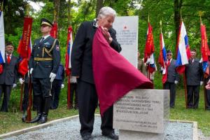 Praznovanje v Črni jami