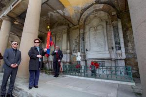 Spomin na žrtve vojne