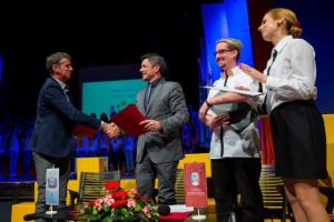 Tudi Postojna z nazivom otrokom prijazno Unicefovo mesto