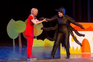 Abonenti otroškega abonmaja »MALI MEDO« so tokrat uživali v glasbeno-gledališki-plesni predstavi