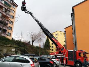 Druga predstavitev visoke lestve v Postojni