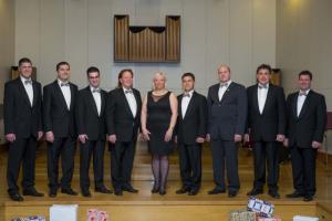 Dekliški pevski zbor Mavrica že 7. leto zapovrstjo obujal koledniške navade