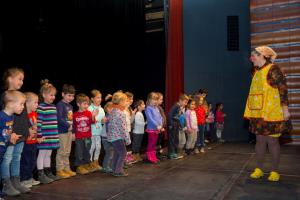 Profesorica Sfrčkljana – klovnska predstava