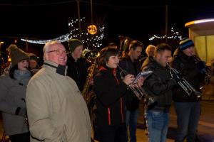 Koncert postojnske godbe v centru