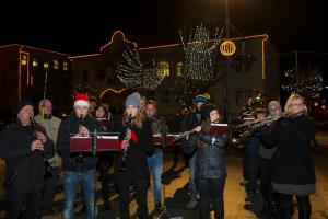 Koncert postojnske godbe v centru