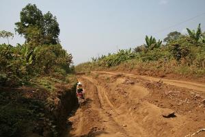 Potopisno predavanje S KOLESOM PO KAMERUNU