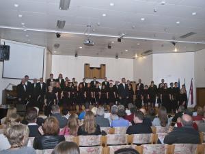 Mešani pevski zbor Postojna v novo sezono z letnim koncertom