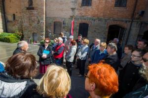 Trst in spomeniki padlim v Postojni