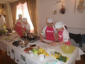 Petošolci OŠ Prestranek posneli film »Buh vm žjgni« in se na regijskem tekmovanju šol osrednje Slovenije uvrstili v finale