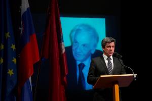 UMRL JE ČASTNI OBČAN POSTOJNE ALOJZ DR. TURK