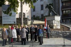 Obisk obeležij v krajevni skupnosti POSTOJNA pred Dnevom spomina na mrtve