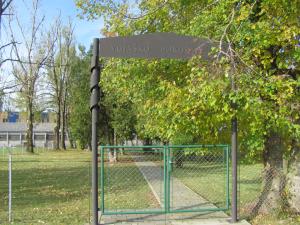 Obisk obeležij v krajevni skupnosti POSTOJNA pred Dnevom spomina na mrtve