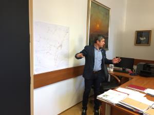 6D929CAA-7CEC-4CFB-BF59-75F6F3CCC52F